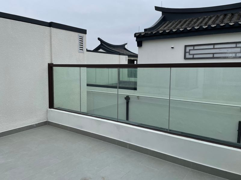 華邦陽臺護(hù)欄